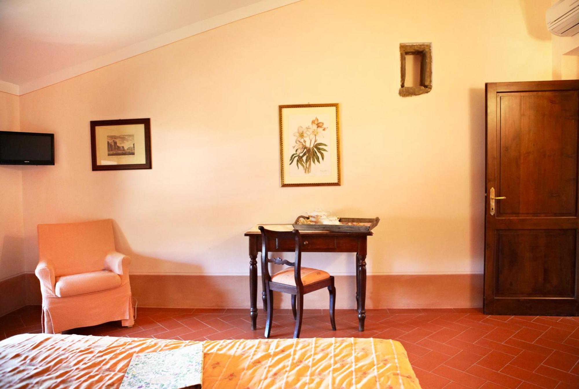 Relais Villa Belpoggio - Residenza D'Epoca Loro Ciuffenna Eksteriør billede