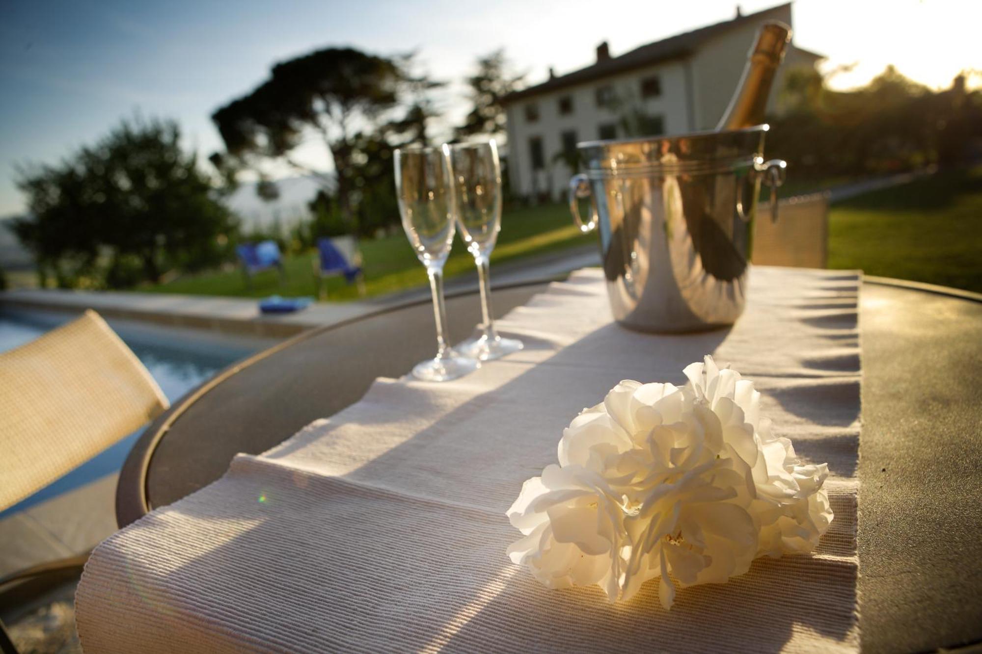 Relais Villa Belpoggio - Residenza D'Epoca Loro Ciuffenna Eksteriør billede