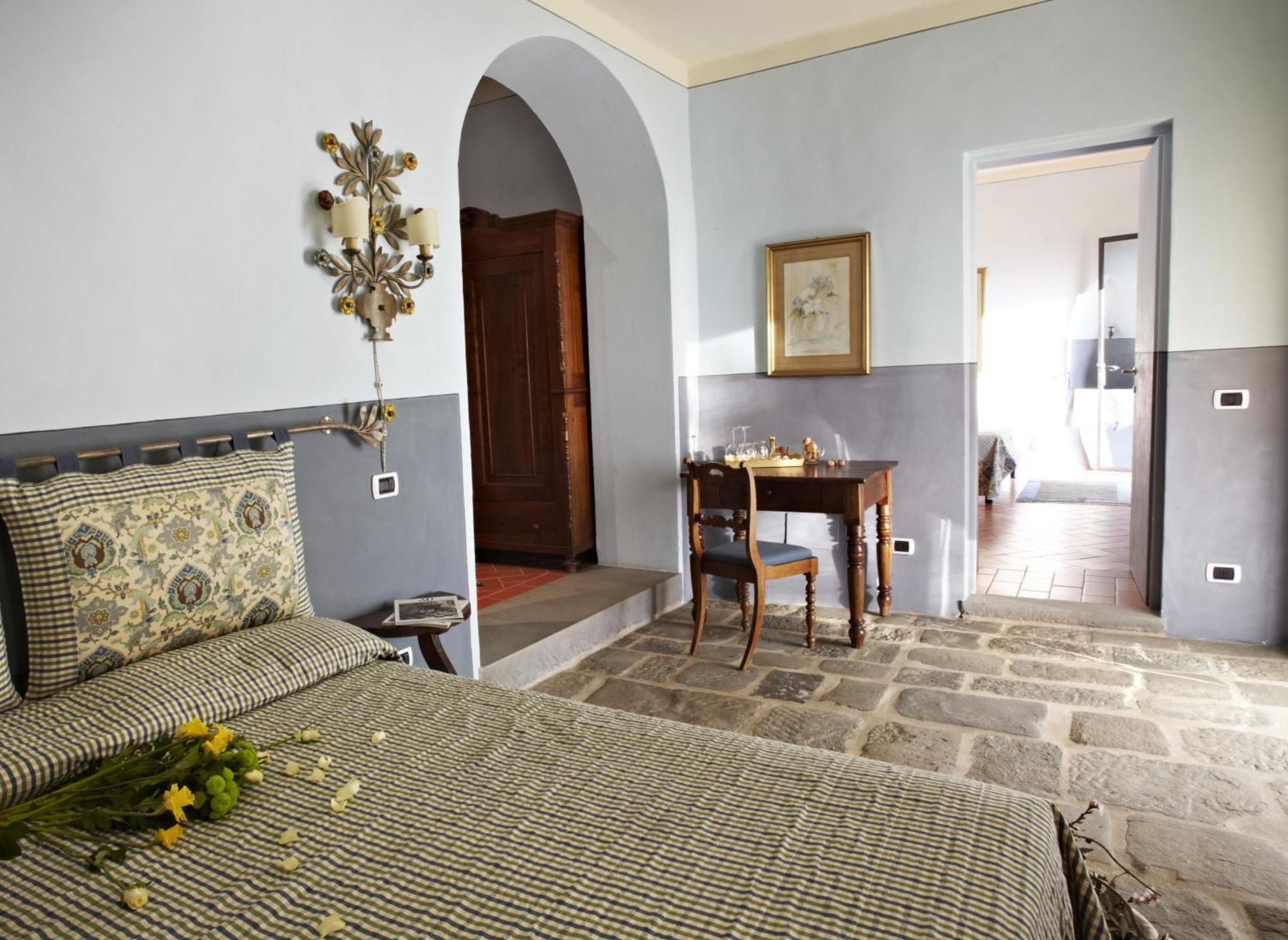 Relais Villa Belpoggio - Residenza D'Epoca Loro Ciuffenna Værelse billede
