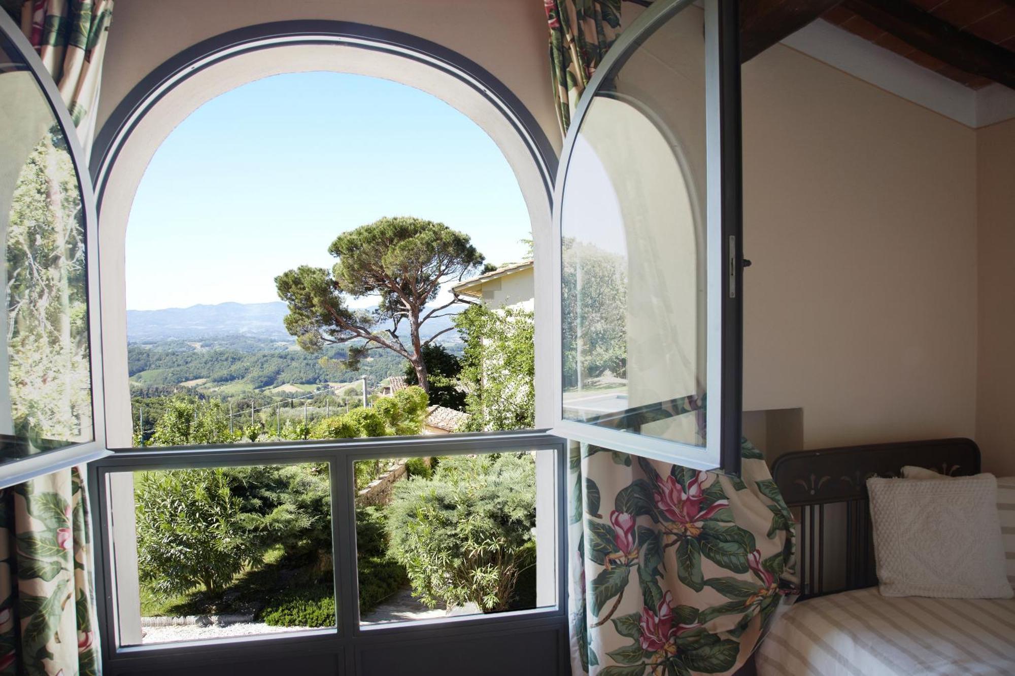 Relais Villa Belpoggio - Residenza D'Epoca Loro Ciuffenna Værelse billede